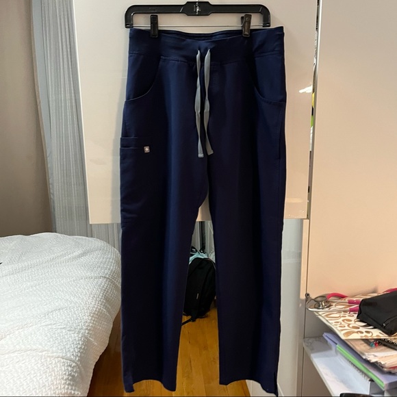 FIGS Kade cargo scrub pant S NAVY BLUE REGULAR - Picture 6 of 9